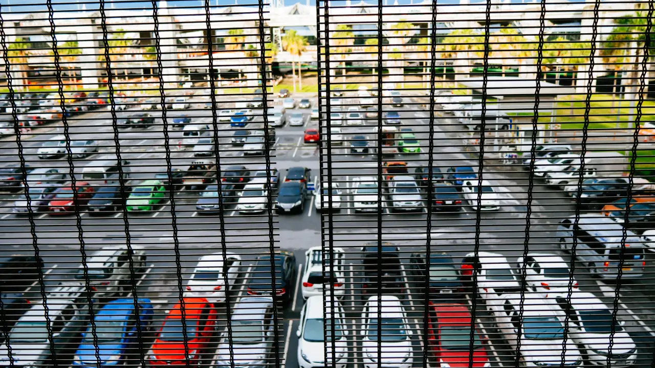 how to get your car out of impound without insurance